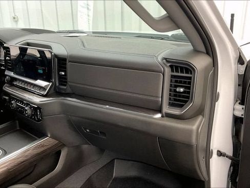 Certified 2024 Chevrolet Silverado 3500 LTZ w/ LTZ Plus Package AWD/4WD image 17