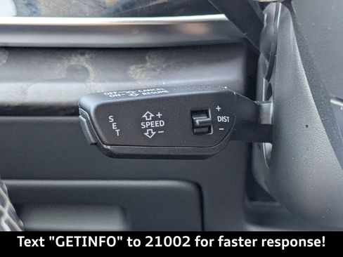 Certified 2025 Audi Q7 2.0T Premium w/ Convenience Plus Package image 35