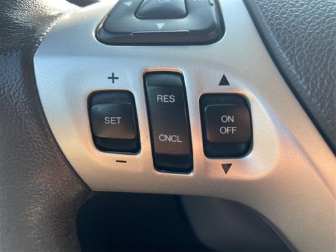 Used 2013 Ford Edge SEL image 60