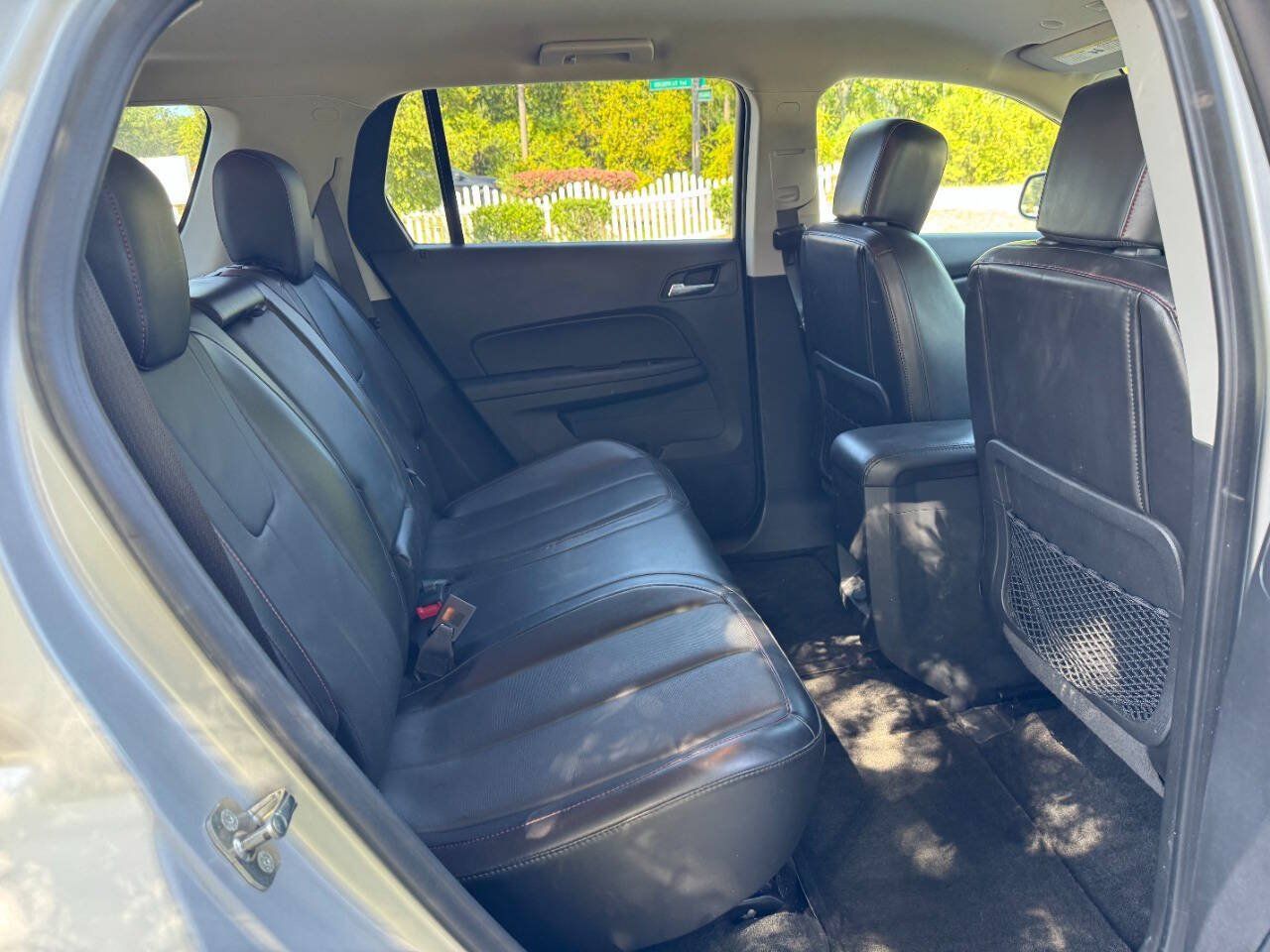Used 2017 GMC Terrain SLT AWD/4WD image 14