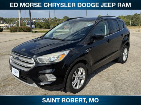 Used 2018 Ford Escape SE w/ SE Sync 3 Package AWD/4WD image 4