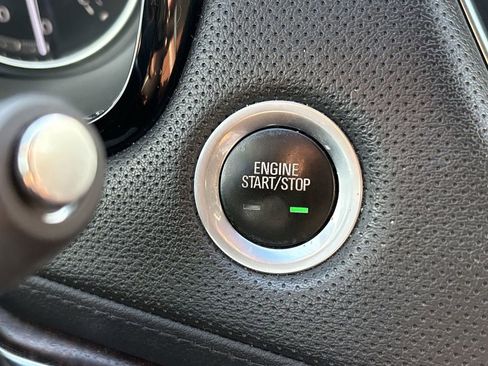 Used 2020 Cadillac XT5 Sportv w/ LPO, Floor Liner Package image 19