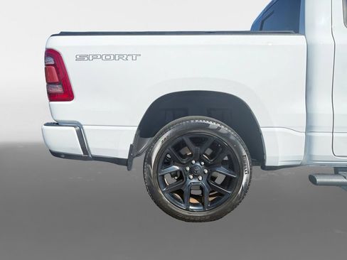 Used 2023 RAM 1500 Laramie AWD/4WD image 11