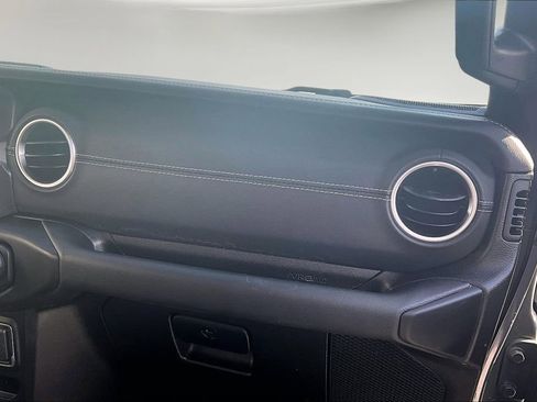 Used 2023 Jeep Wrangler Unlimited Sahara w/ Cold Weather Group image 23