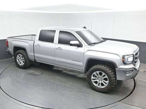 Used 2018 GMC Sierra 1500 SLT w/ SLT Premium Package AWD/4WD image 1