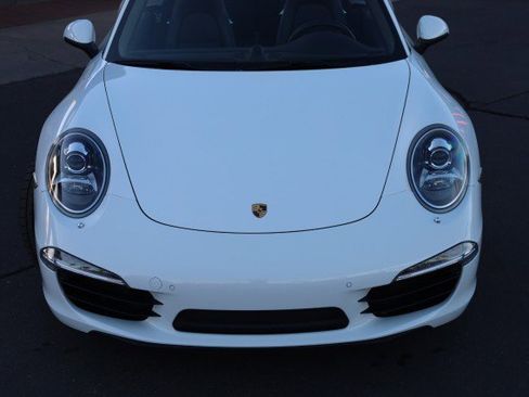Used 2014 Porsche 911 Carrera S image 9
