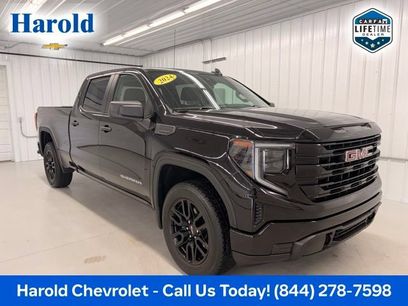 Used 2024 GMC Sierra 1500 Pro w/ Graphite Edition
