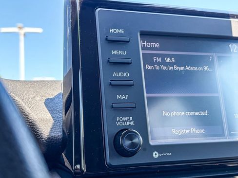 Used 2021 Toyota RAV4 XLE FWD image 26