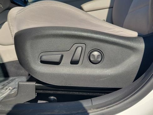 Used 2018 Hyundai Tucson SEL AWD/4WD image 16