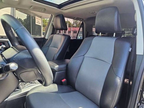 Certified 2022 Toyota 4Runner SR5 Premium w/ Moonroof Package AWD/4WD image 20
