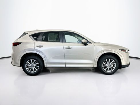 Used 2025 MAZDA CX-5 AWD 2.5 S w/ Preferred Package image 10