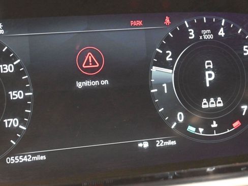 Used 2021 Land Rover Range Rover Evoque SE AWD/4WD image 3