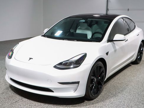 Used 2023 Tesla Model 3 Performance AWD/4WD image 26
