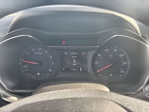 Used 2023 Chevrolet TrailBlazer LT FWD image 12