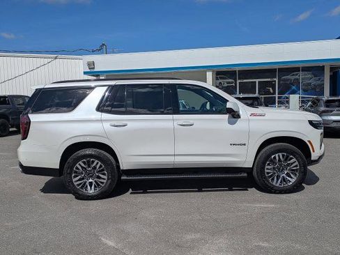 Certified 2025 Chevrolet Tahoe Z71 AWD/4WD image 9