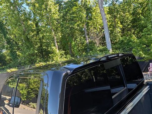 Used 2021 Nissan Titan SV w/ SV Convenience Package AWD/4WD image 21