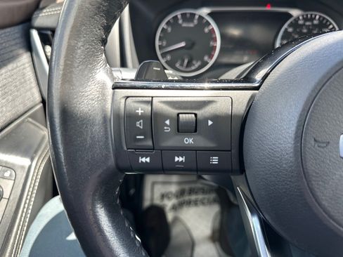 Used 2021 Nissan Rogue SV AWD/4WD image 23