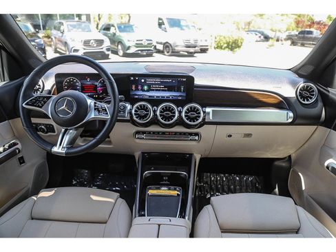 Certified 2026 Mercedes-Benz GLB 250 image 10