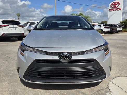 Certified 2025 Toyota Corolla LE FWD image 2