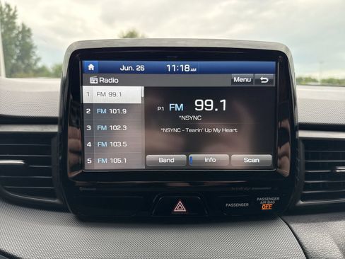 Used 2020 Hyundai Veloster N w/ Performance Package FWD image 17