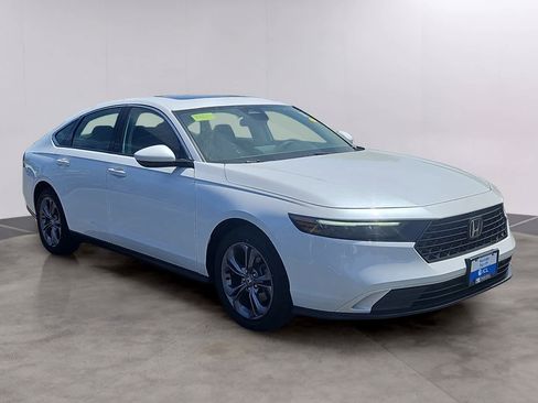 Used 2024 Honda Accord EX image 3