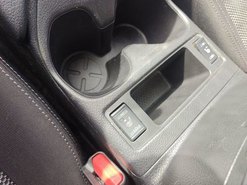 Used 2018 Nissan Rogue Sport SV w/ SV All-Weather Package image 10