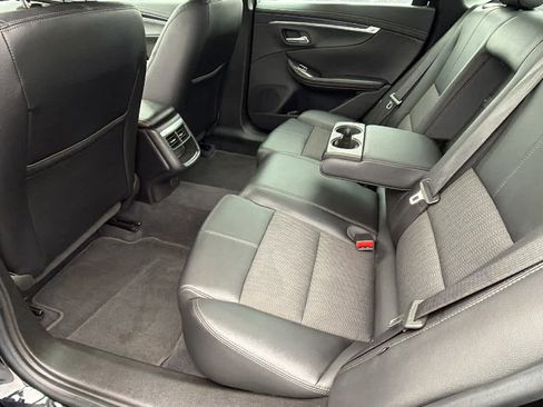 Used 2019 Chevrolet Impala LT image 24
