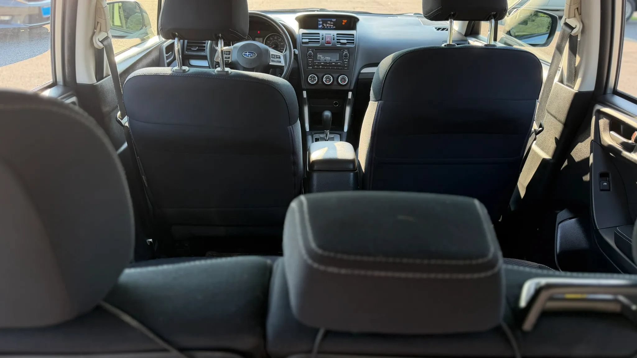 Used 2015 Subaru Forester 2.5i AWD/4WD image 18