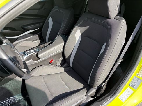 Used 2021 Chevrolet Camaro LT RWD image 16
