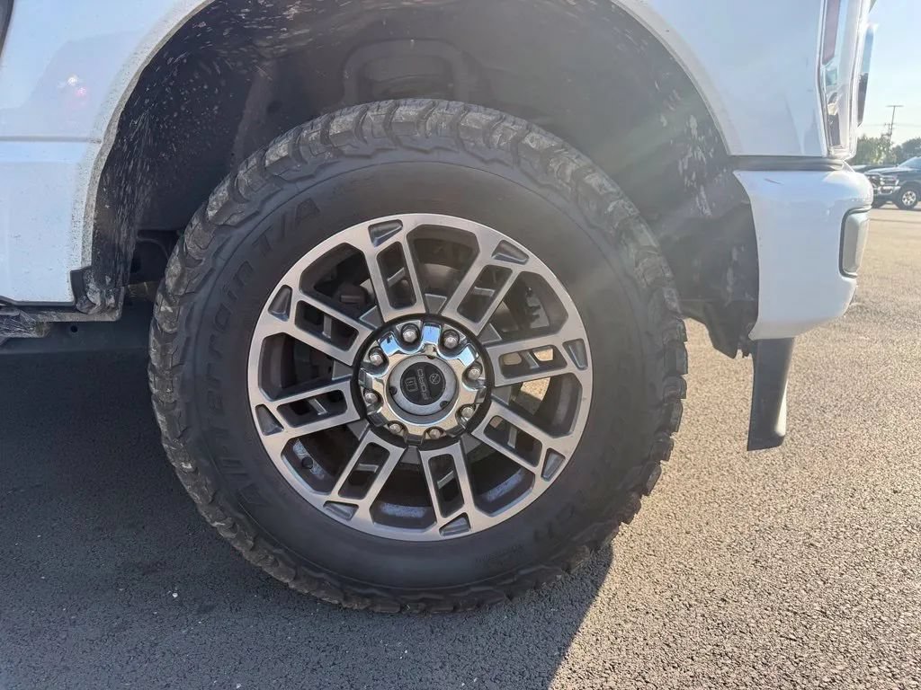 Used 2024 Ford F250 Limited AWD/4WD image 10