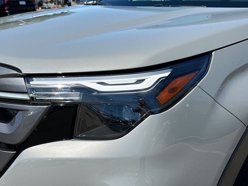 New 2026 Subaru Forester Premium image 9