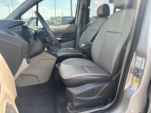 Used 2016 Ford Transit Connect Titanium FWD image 10