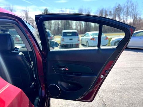 Used 2016 Chevrolet Cruze LTZ w/ Sun, Sound and Sport Package image 15