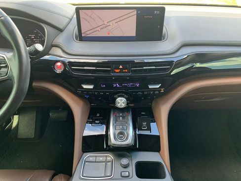 Used 2022 Acura MDX SH-AWD w/ Advance Package image 16