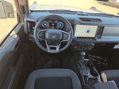 New 2025 Ford Bronco Big Bend image 10