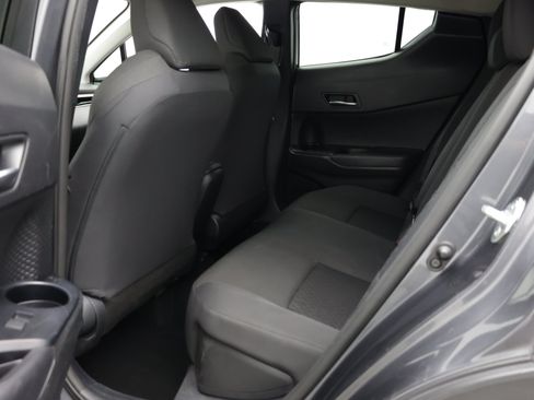 Used 2021 Toyota C-HR LE FWD image 22