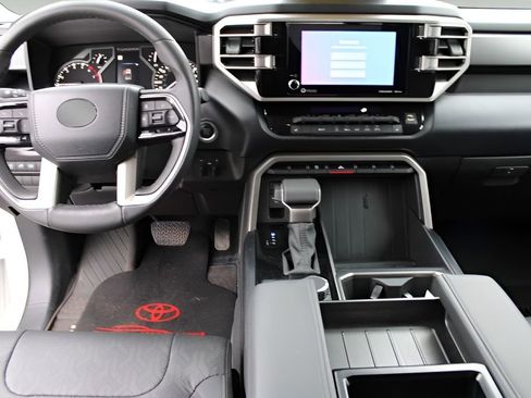 Used 2024 Toyota Tundra SR5 w/ SR5 Premium Package image 9