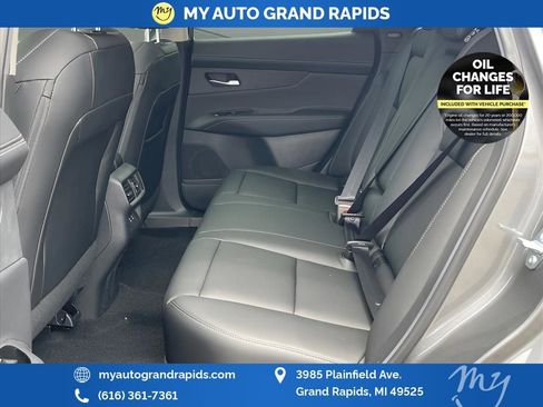 Used 2025 Nissan Murano SL w/ Cargo Package image 13