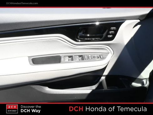 Certified 2024 Honda Odyssey Touring image 16