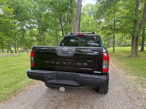Used 2002 Nissan Frontier SE AWD/4WD image 17