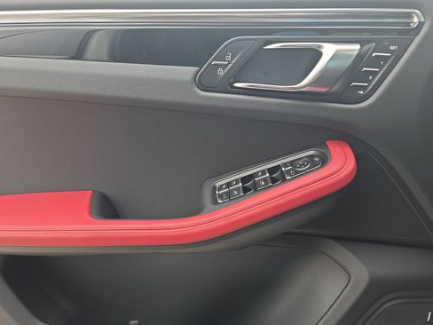 New 2026 Porsche Macan S AWD/4WD image 17