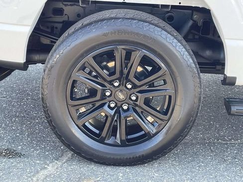 Certified 2024 Ford F150 Platinum w/ Equipment Group 702A High AWD/4WD image 7