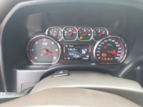 Used 2015 GMC Sierra 1500 SLT w/ SLT Crew Cab Value Package AWD/4WD image 17
