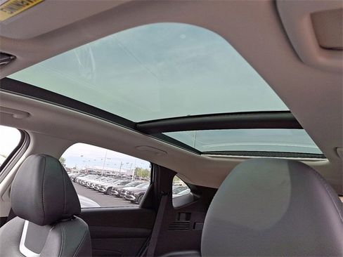 New 2026 Hyundai Tucson Limited image 8