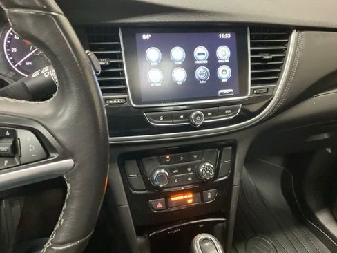 Used 2021 Buick Encore Preferred w/ Safety Package image 12