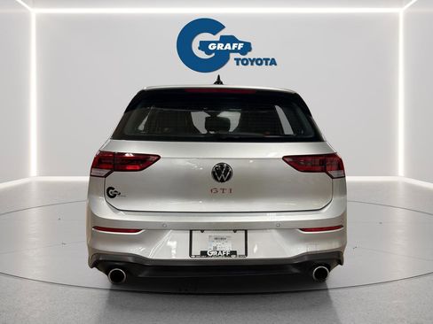 Used 2024 Volkswagen GTI SE FWD image 9