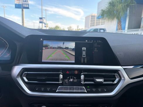 Used 2019 BMW 330i xDrive Sedan w/ Convenience Package AWD/4WD image 17