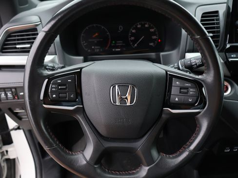 Used 2025 Honda Odyssey Sport-L image 36