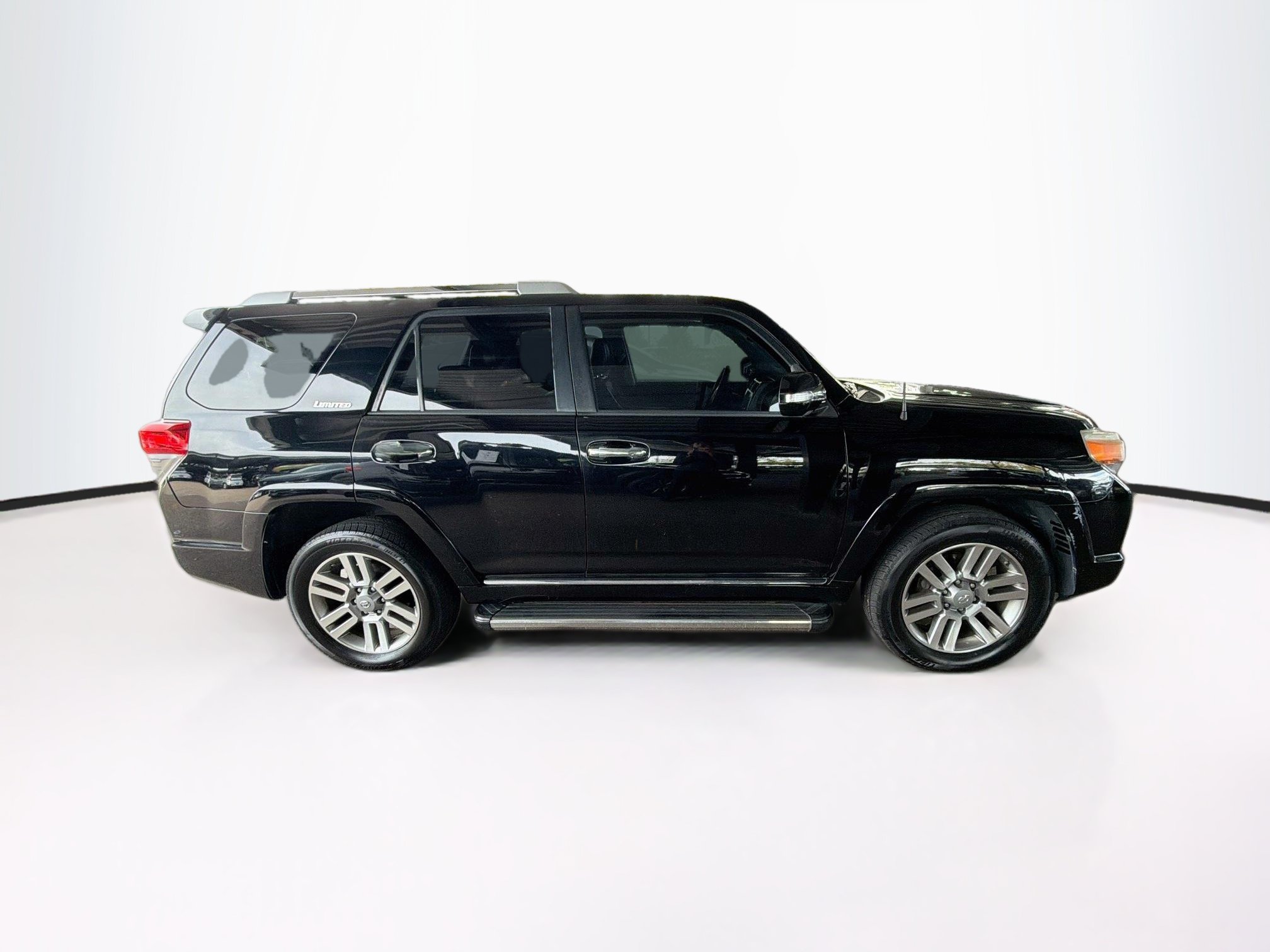 Used 2012 Toyota 4Runner Limited AWD/4WD image 10