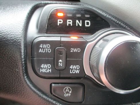 Used 2019 RAM 1500 Big Horn image 28